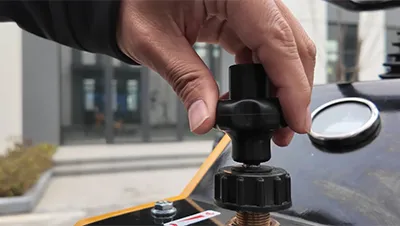 Minicargadora sobre ruedas S360