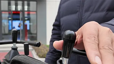 Minicargadora sobre ruedas S360