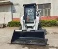 Minicargadora sobre ruedas JC35