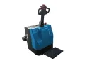 Tractor eléctrico de arrastre con operador de pie (tracción trasera) STB30B